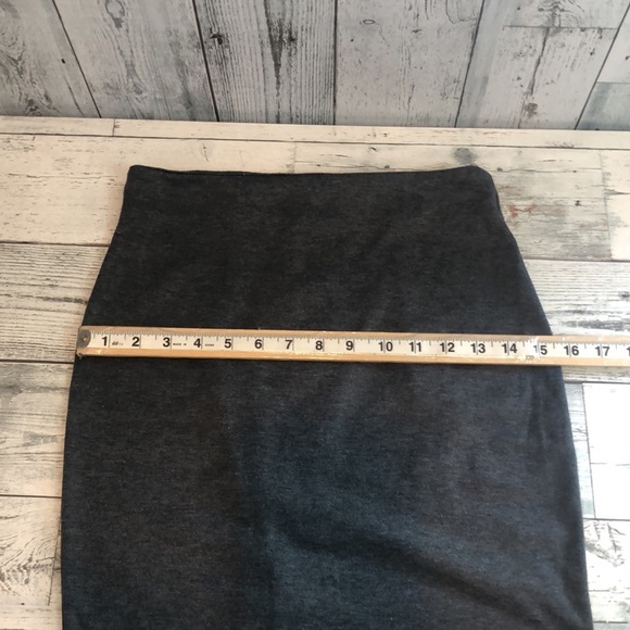 Solemio Charcoal Gray Pencil Skirt Medium - Picture 8 of 9